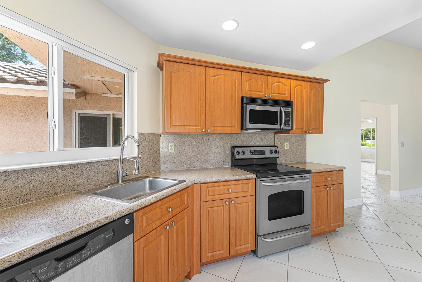 6290 Sweet Maple Lane, Boca Raton, FL 33433 photo 12