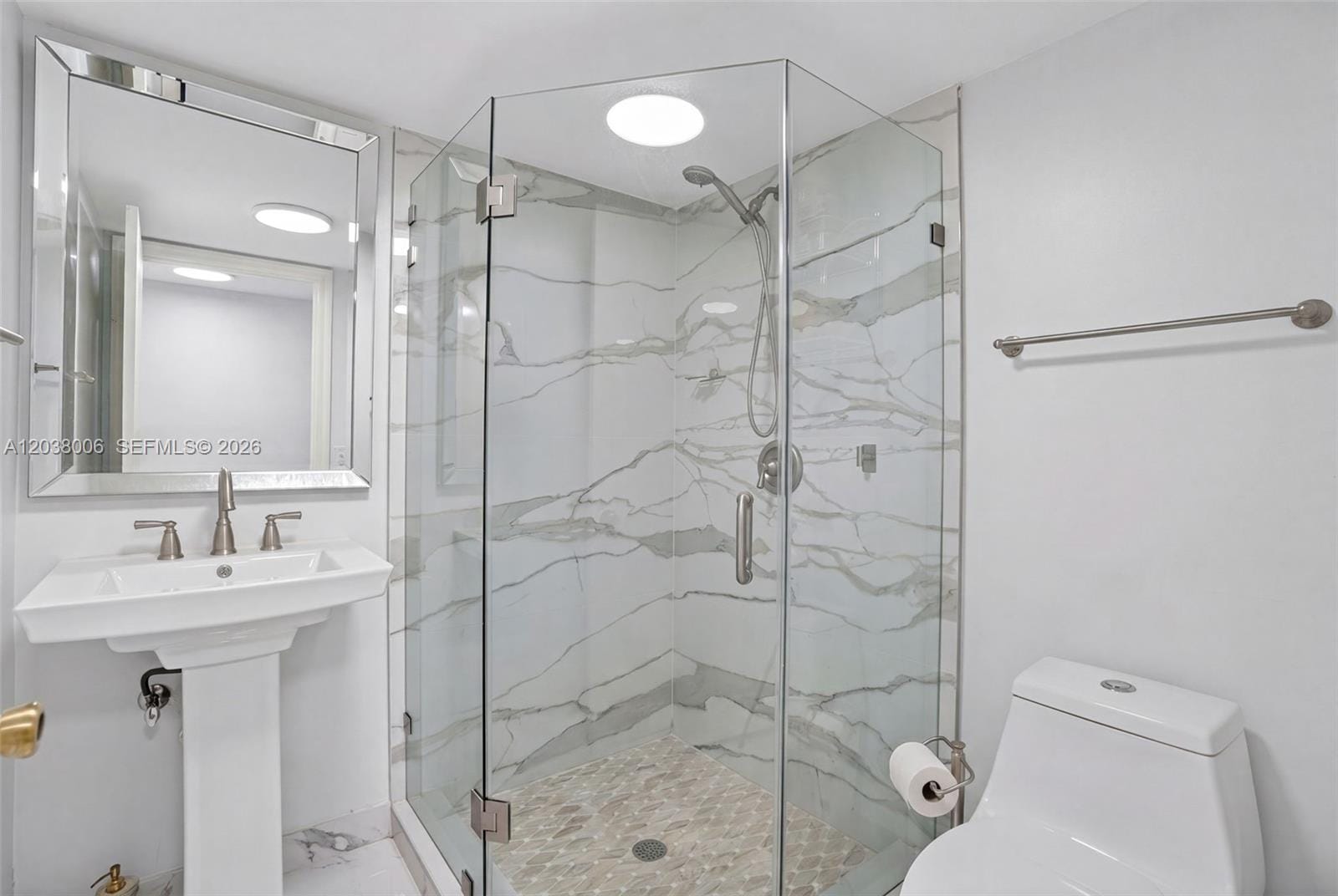 14102 SW 167th Terrace 14102 — photo 8