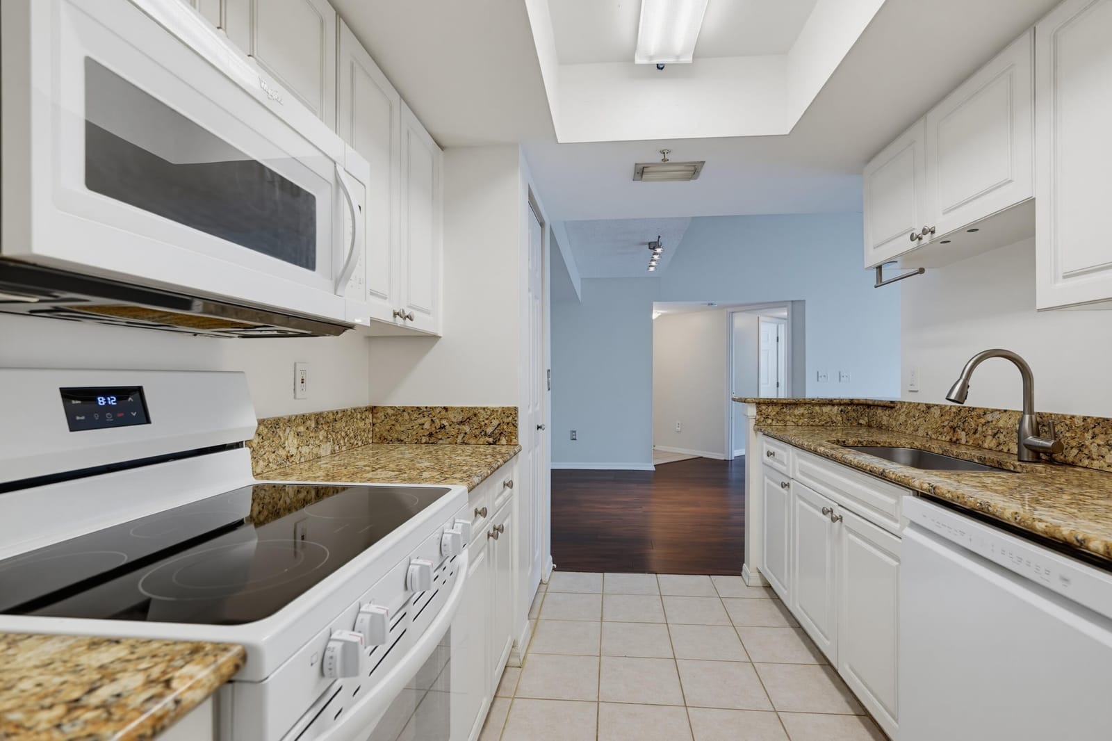 400 N Crestwood Ct Court N 417, Royal Palm Beach, FL 33411 photo 25