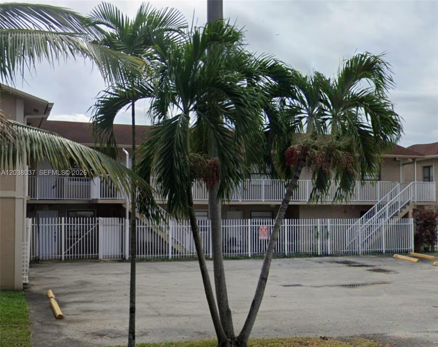 2560 W 60th Street 104, Hialeah, FL 33016, Hialeah