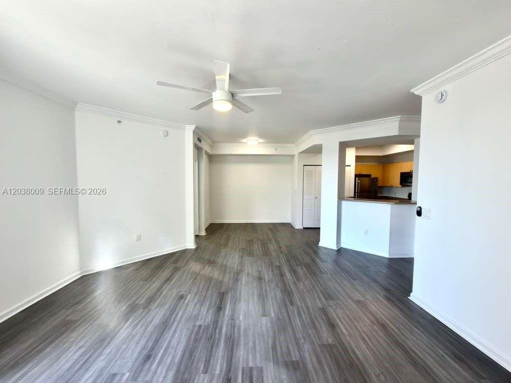 1919 Van Buren Street 818A — photo 11