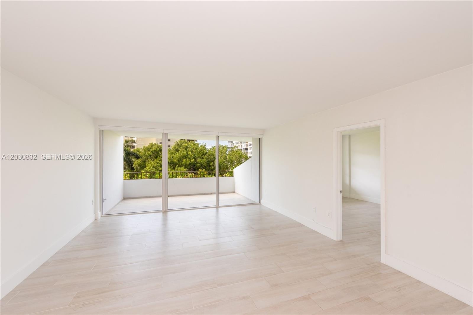 155 Ocean Lane Drive 403, Key Biscayne, FL 33149 photo 1