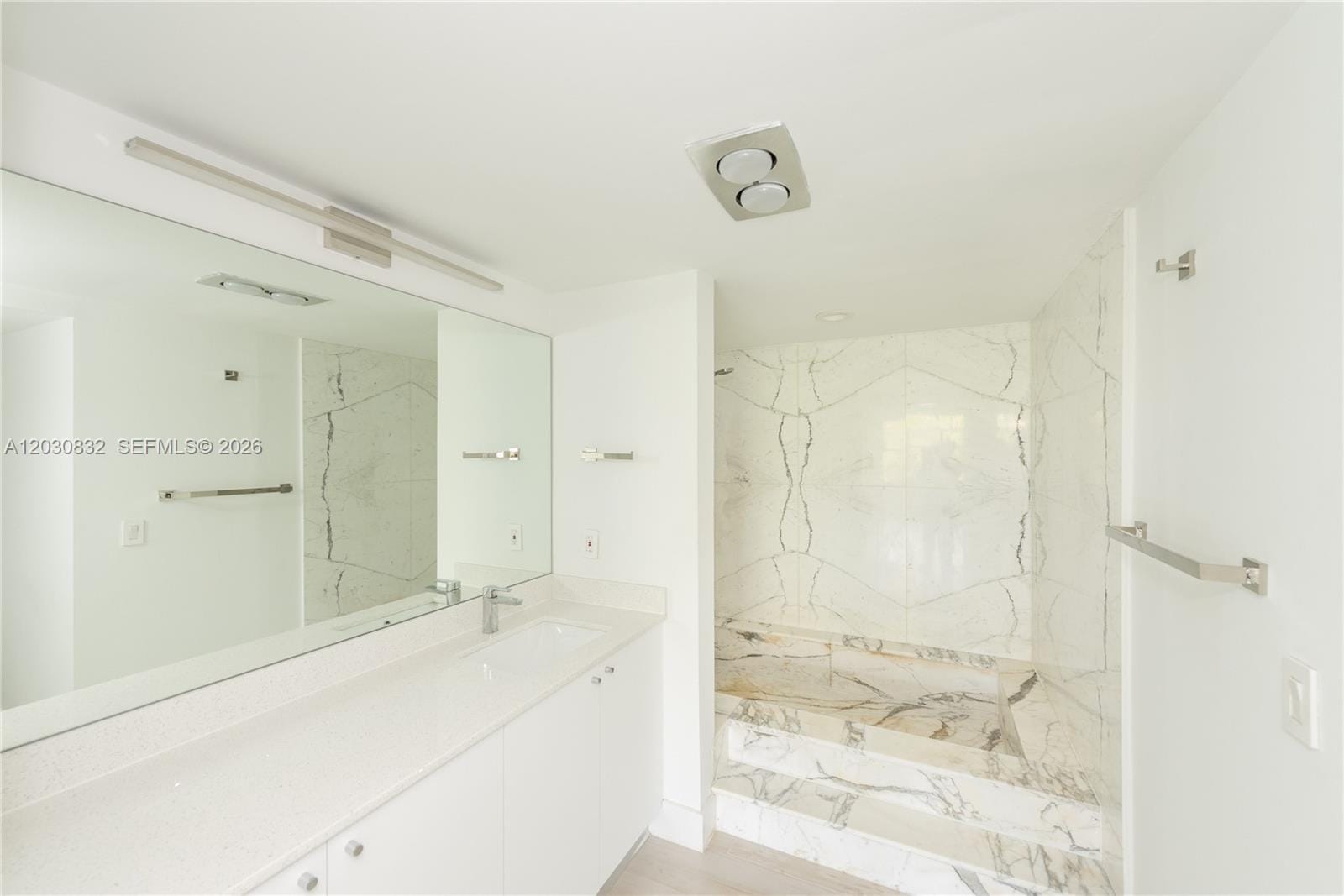 155 Ocean Lane Drive 403, Key Biscayne, FL 33149 photo 10