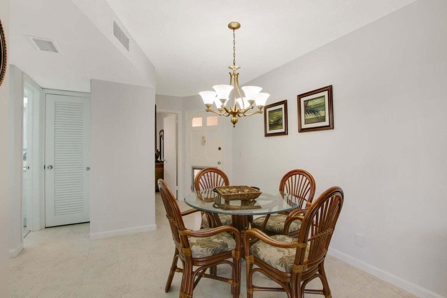 120 Lehane Terrace 109 — photo 9