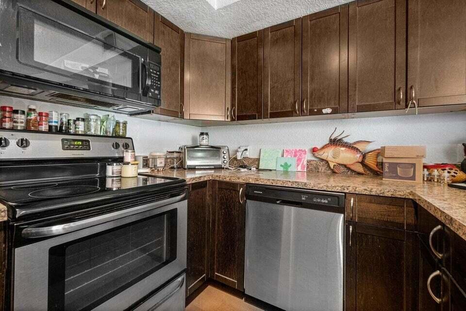 117 Yacht Club Way Unit 110, Hypoluxo, FL 33462, Hypoluxo