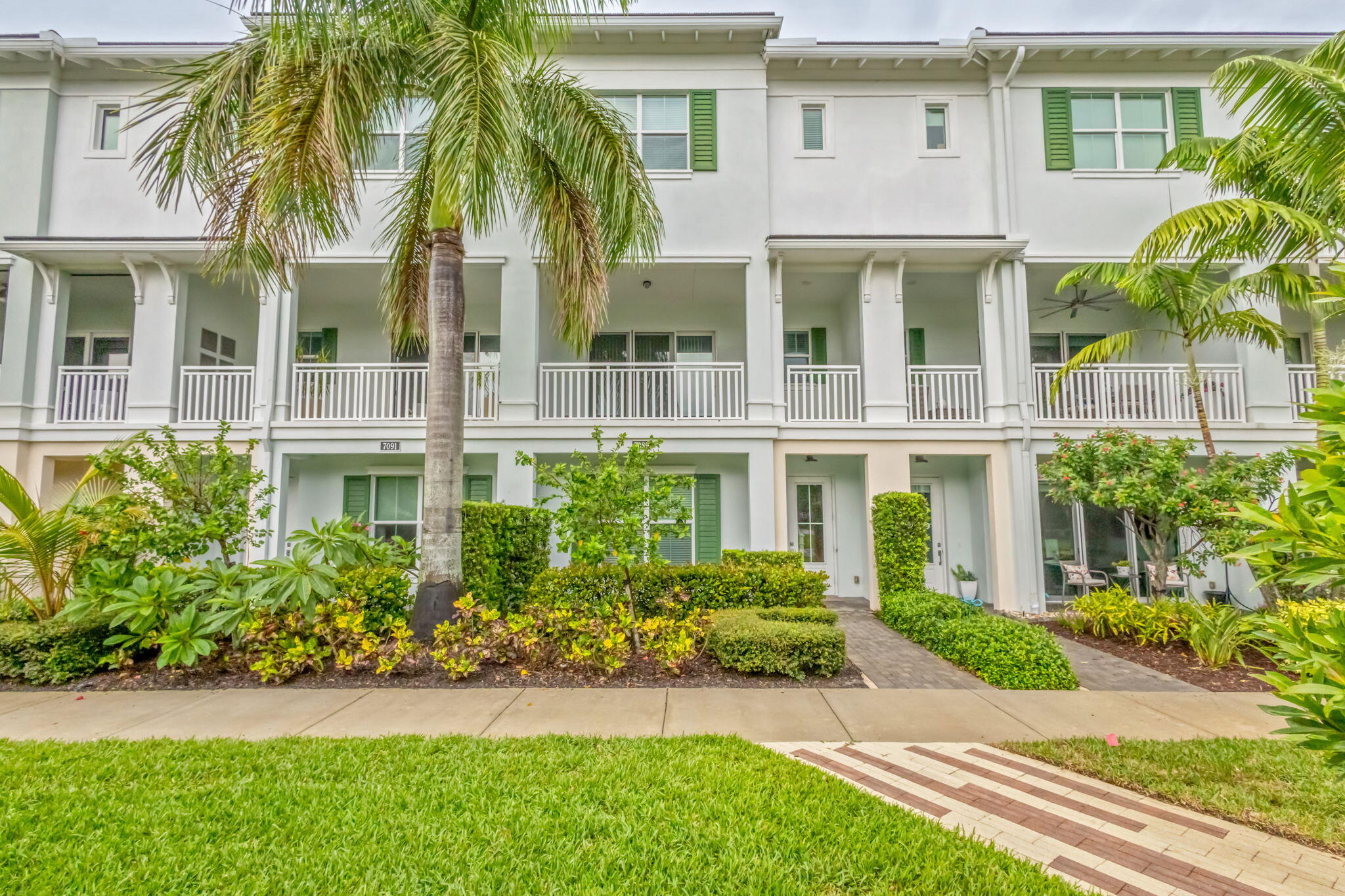 7089 Edison Place, Palm Beach Gardens, FL 33418, Palm Beach Gardens