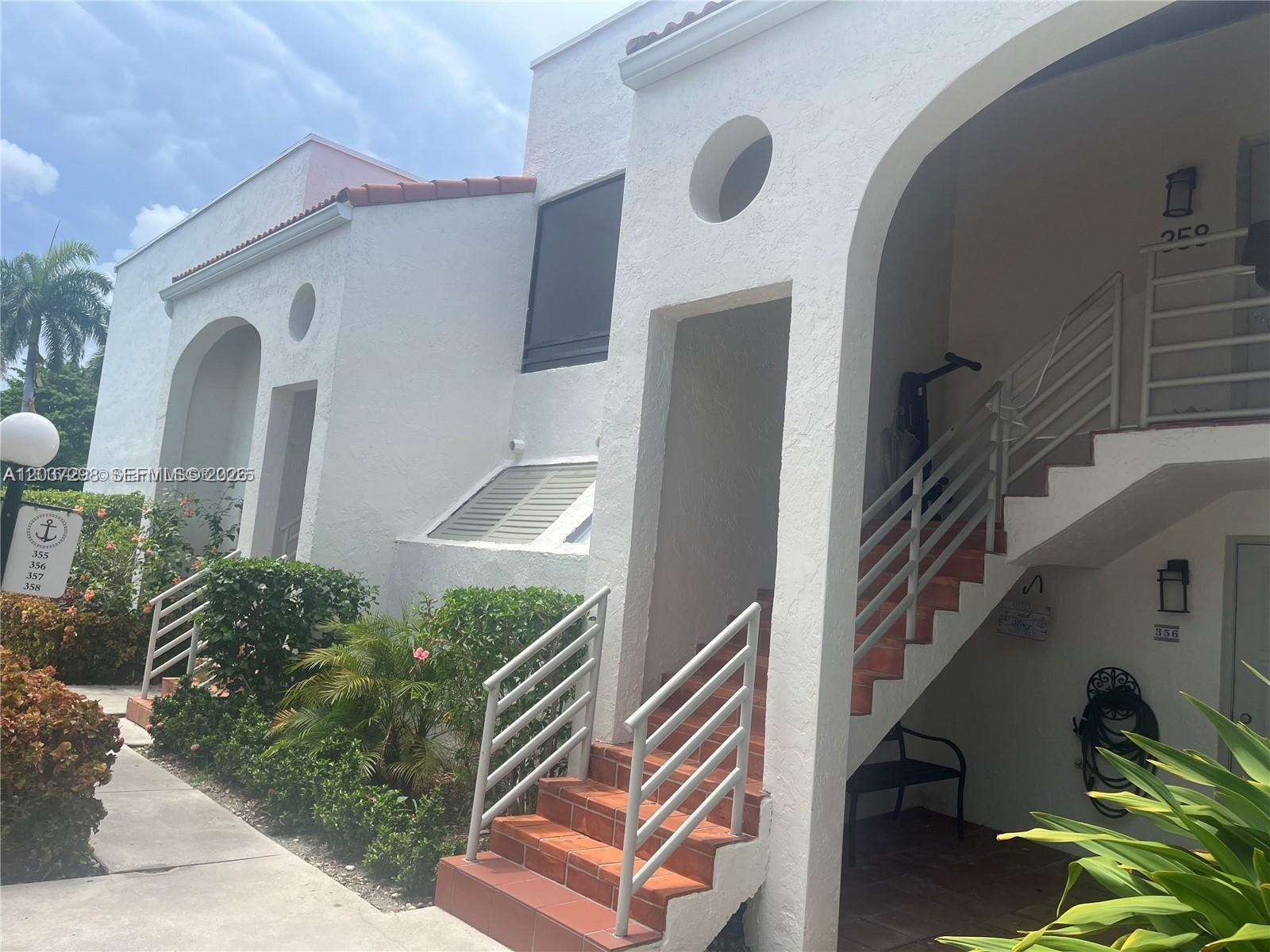 3545 Magellan Circle 3585, Aventura, FL 33180, Aventura
