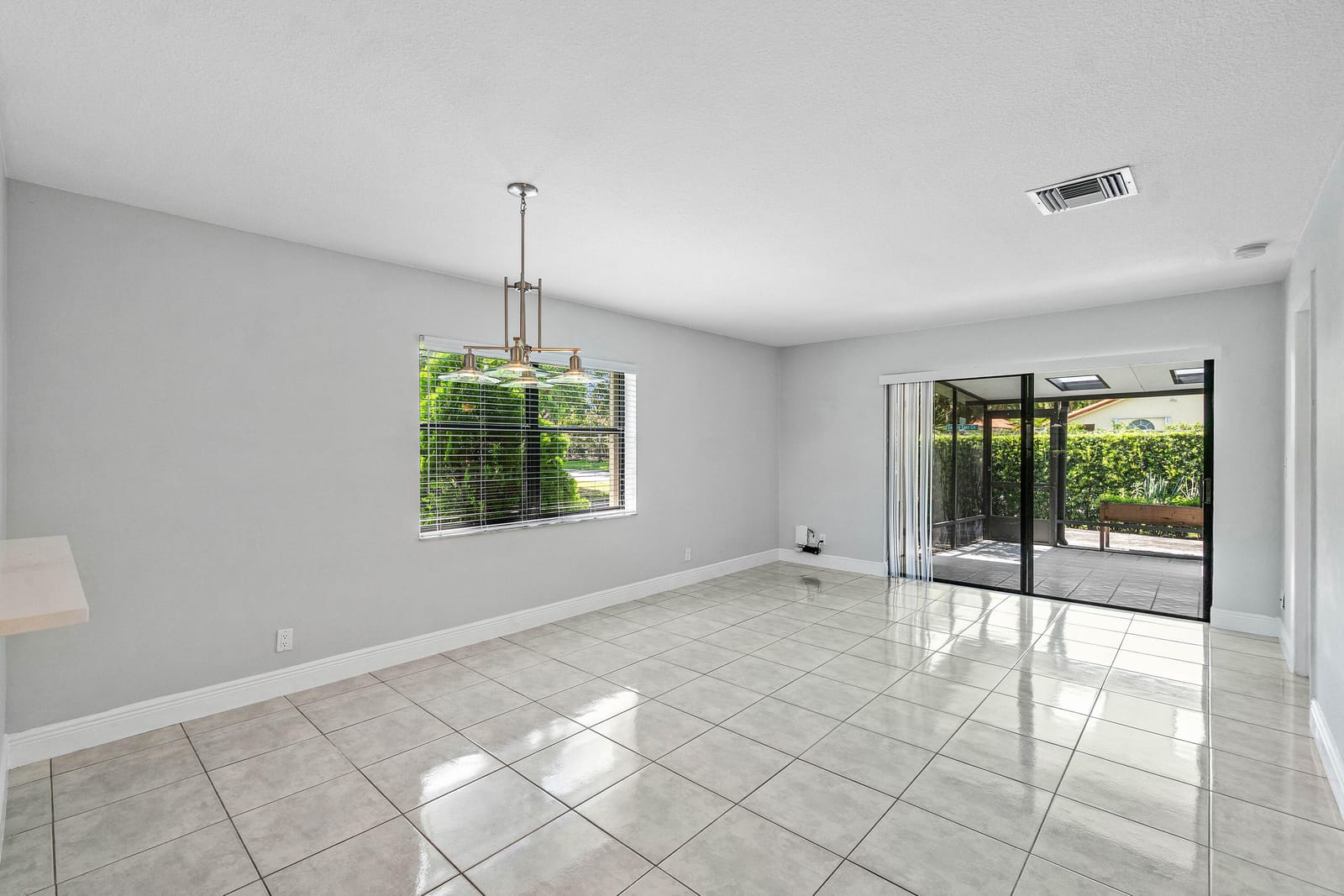 5162 Tennis Lane, Delray Beach, FL 33484 photo 7