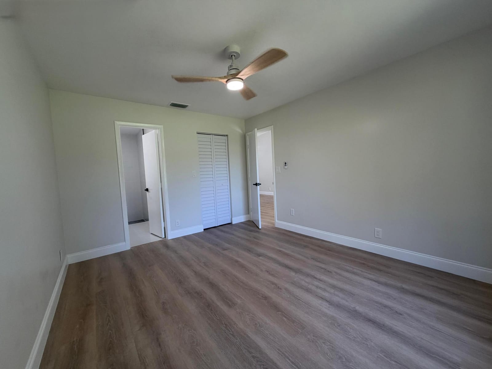 18720 Schooner Drive — photo 11