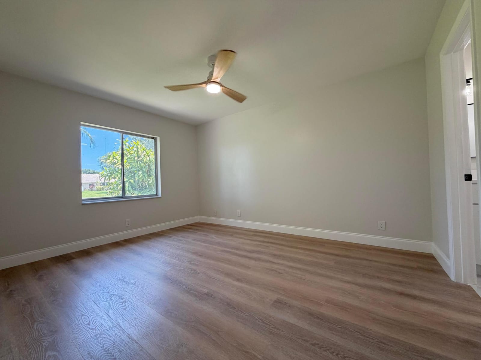 18720 Schooner Drive — photo 9