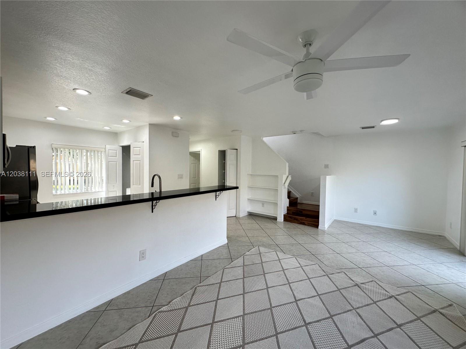 324 NE 3rd Street D, Hallandale Beach, FL 33009, Hallandale Beach