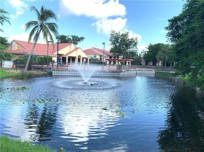 5721 Riverside Drive 102b5, Coral Springs, FL 33067, Coral Springs