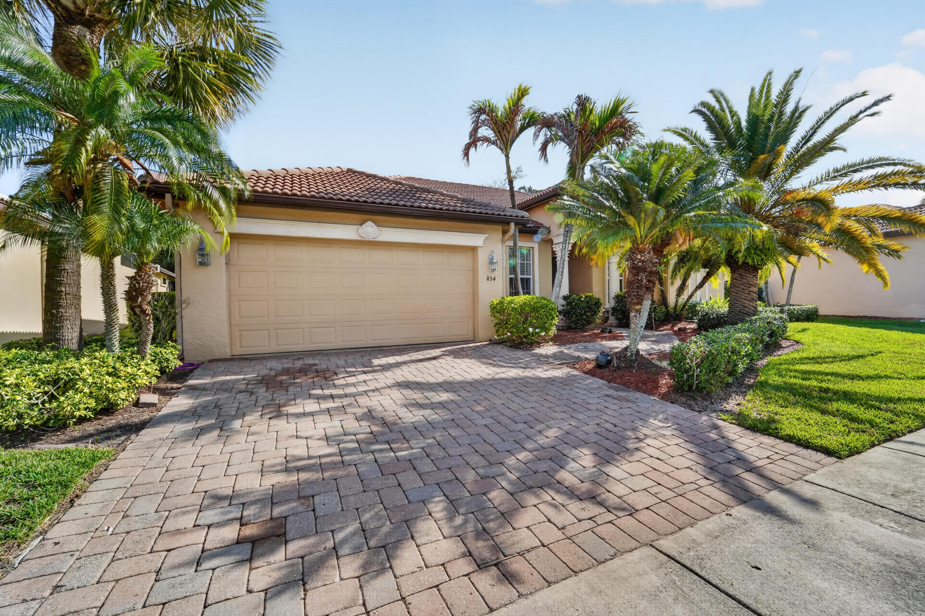 854 SW St Tropez Court, Port St. Lucie, FL 34986, Port St Lucie