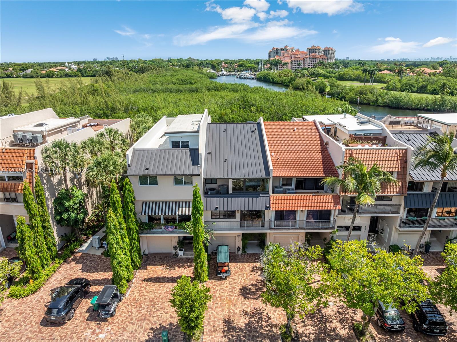 6112 Paradise Point Drive, Palmetto Bay, FL 33157