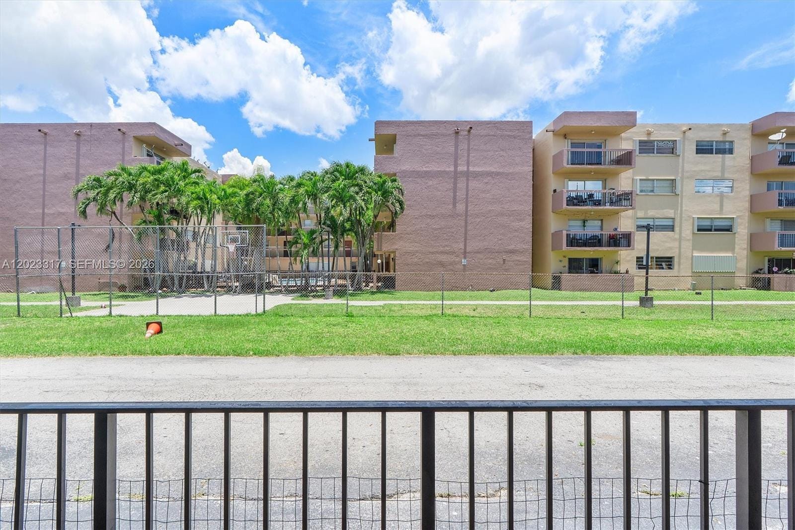 399 NW 72nd Avenue 104, Miami, FL 33126 photo 13