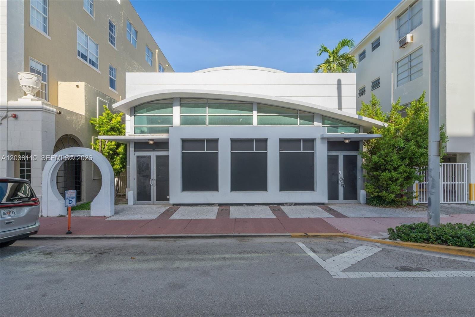 721 Collins Avenue, Miami Beach, FL 33139 photo 4