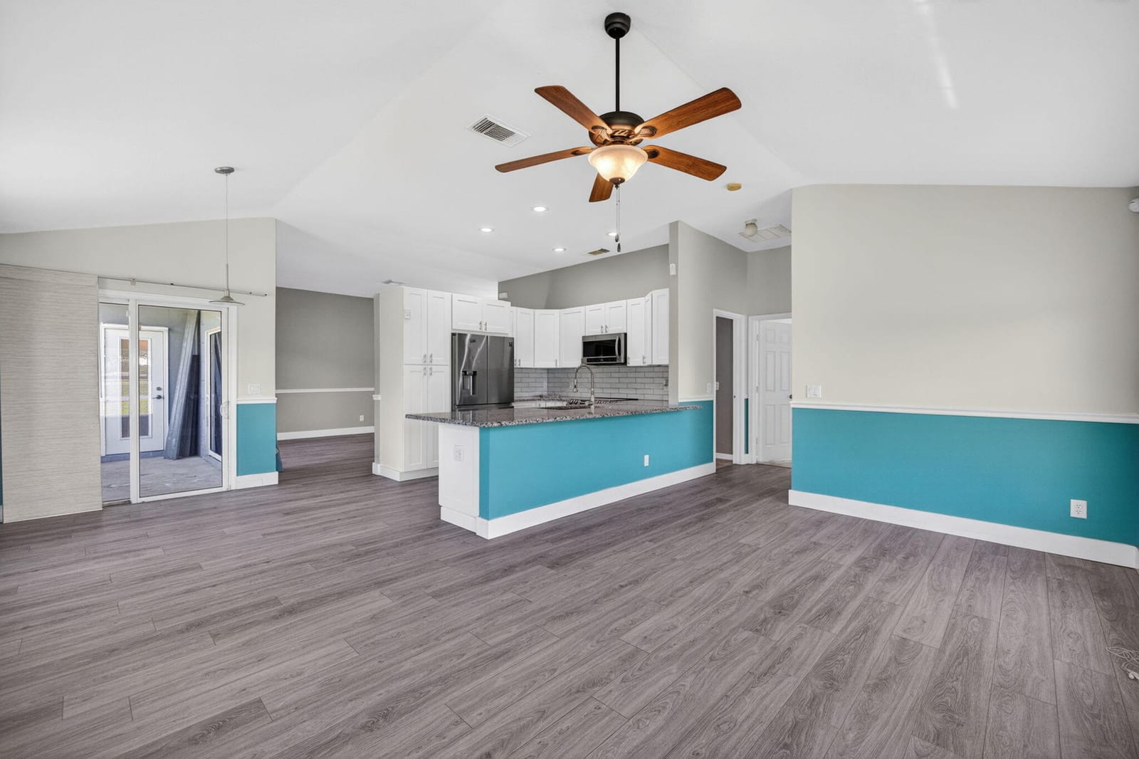 2801 SW Kasson Court — photo 5