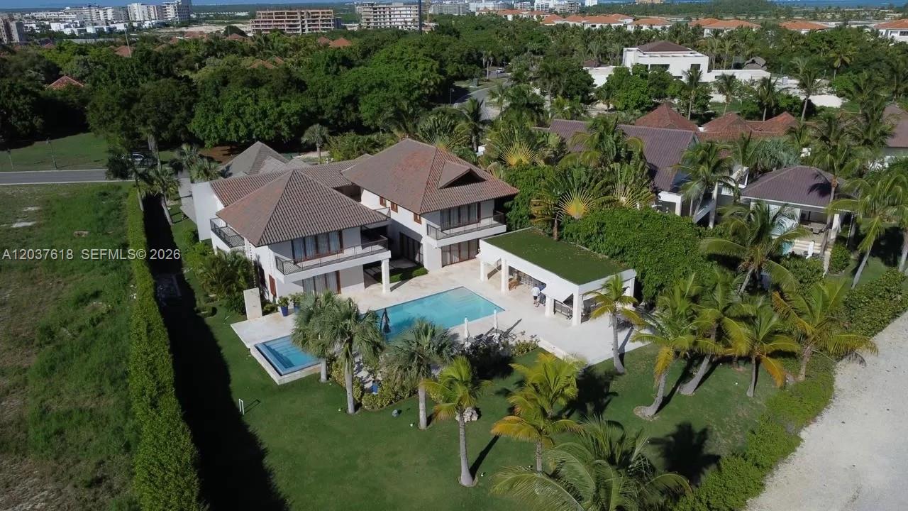 0 La Palmas, FL, 