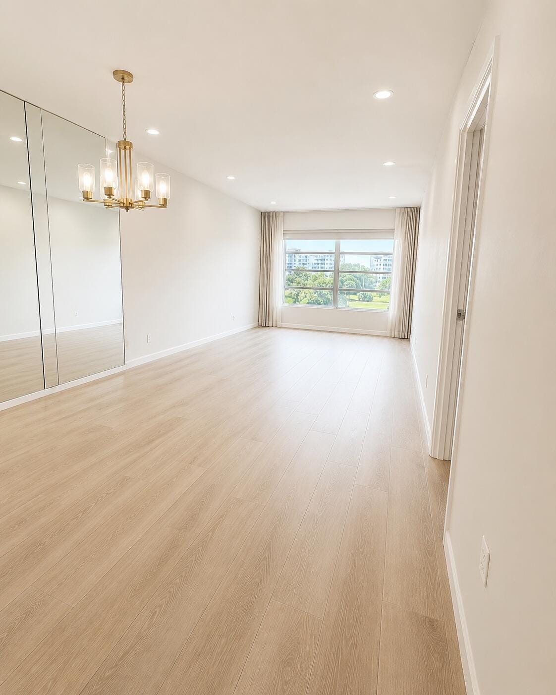 2900 N Palm Aire Drive 307, Pompano Beach, FL 33069 photo 1