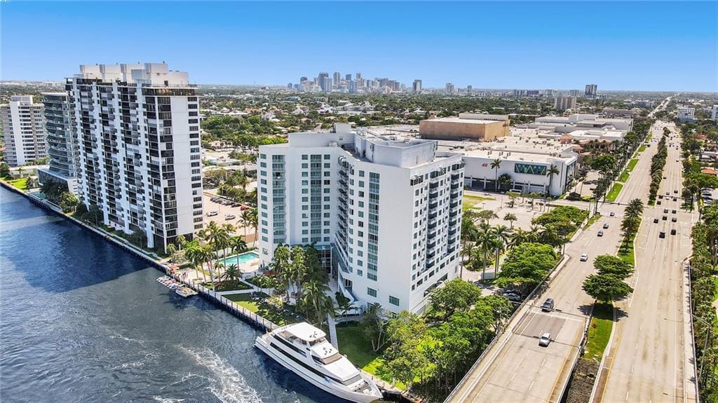 2670 E Sunrise Boulevard 323 — photo 3