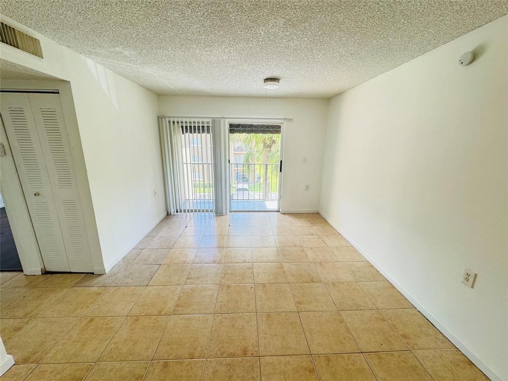 1068 N Benoist Farms Road 302, West Palm Beach, FL 33411, West Palm Beach