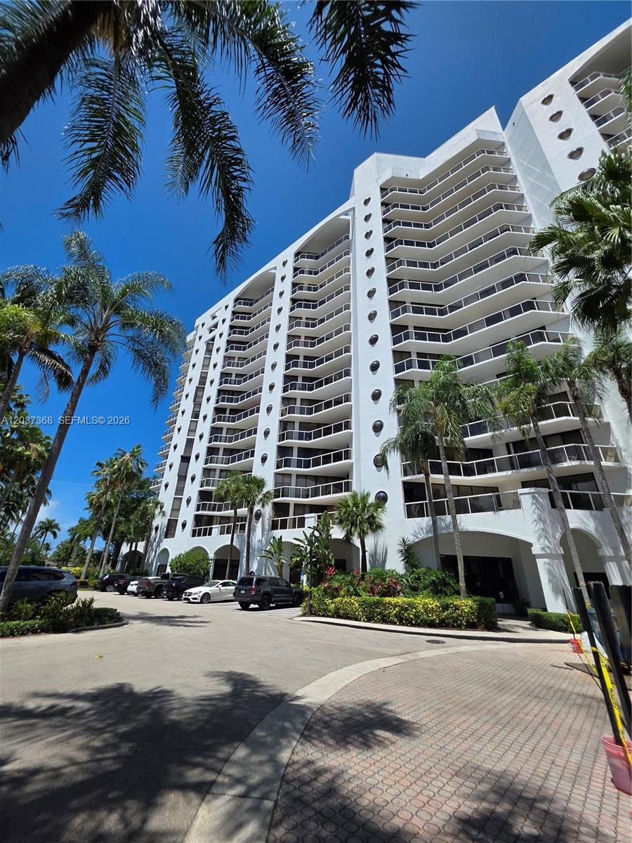 3610 Yacht Club Drive 416, Aventura, FL 33180, Aventura