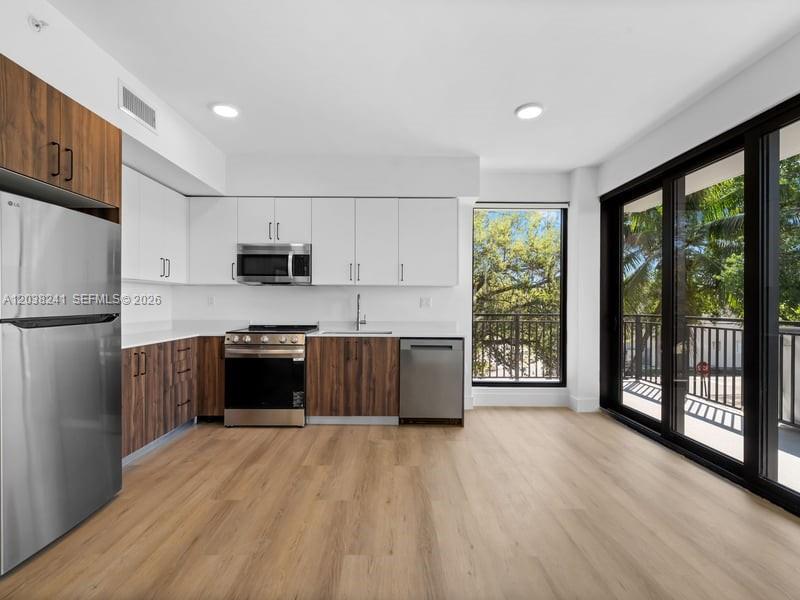 2479 NE 192nd Street 308, Miami, FL 33180, Miami