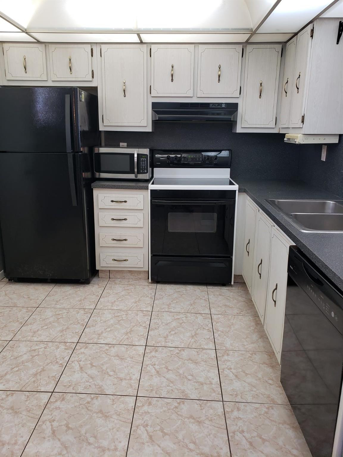 406 NW 68th Avenue 511, Plantation, FL 33317, Plantation