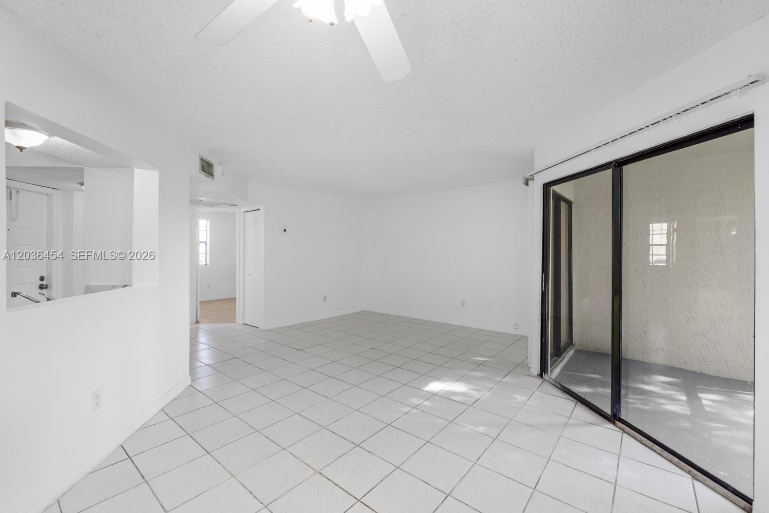1055 N Franklin Avenue 1055G — photo 9