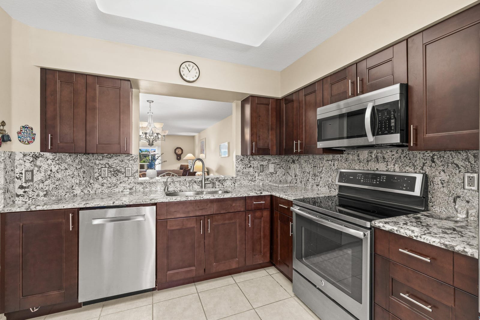 12560 Majesty Circle 401, Boynton Beach, FL 33437 photo 22
