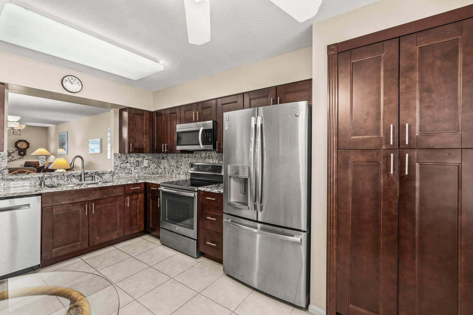 12560 Majesty Circle 401, Boynton Beach, FL 33437 photo 5