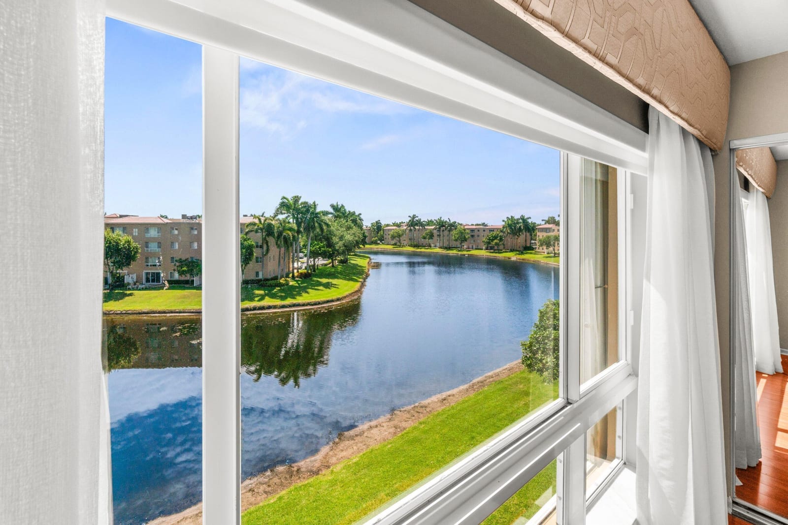 12560 Majesty Circle 401, Boynton Beach, FL 33437 photo 8