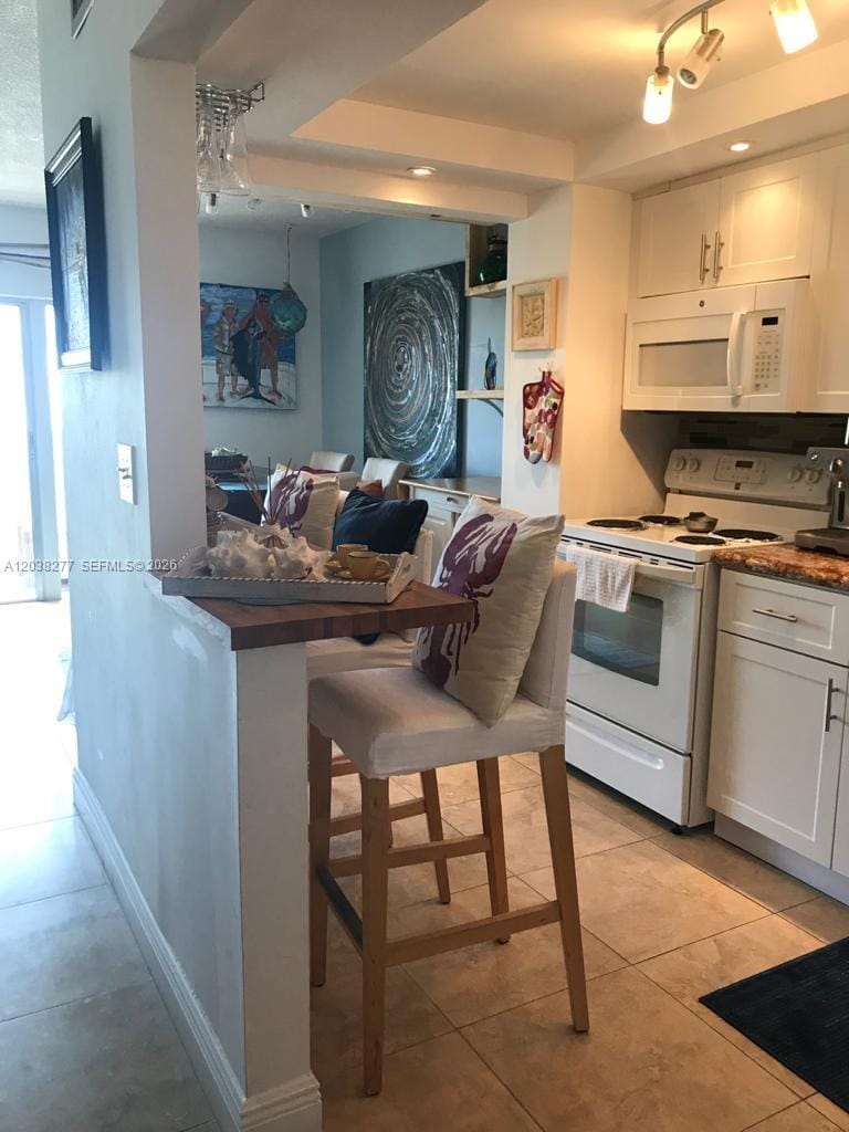 320 S Surf Road 305 — photo 9