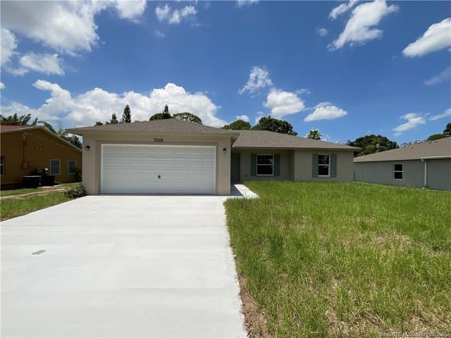 7008 Salerno Road, Fort Pierce, FL 34951