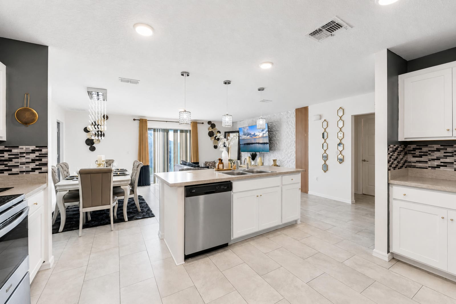 1122 SW Del Rio Boulevard — photo 11