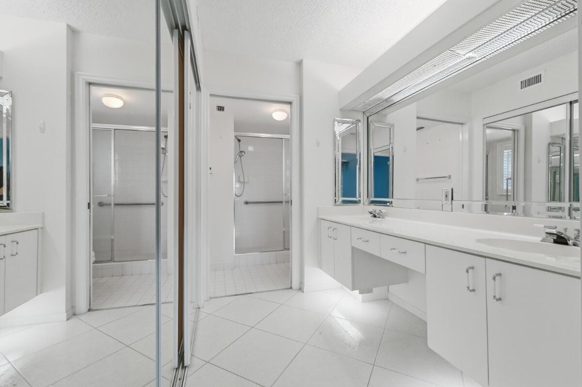 7649 E Granville Drive 301, Tamarac, FL 33321 photo 19