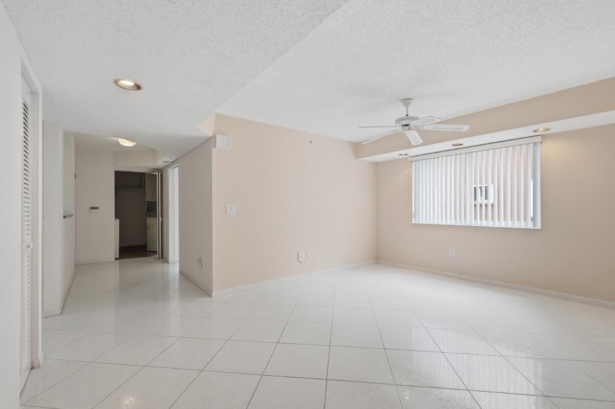 7649 E Granville Drive 301, Tamarac, FL 33321 photo 20