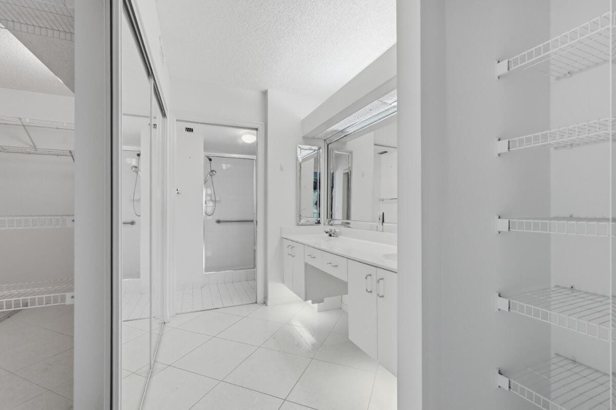 7649 E Granville Drive 301, Tamarac, FL 33321 photo 24