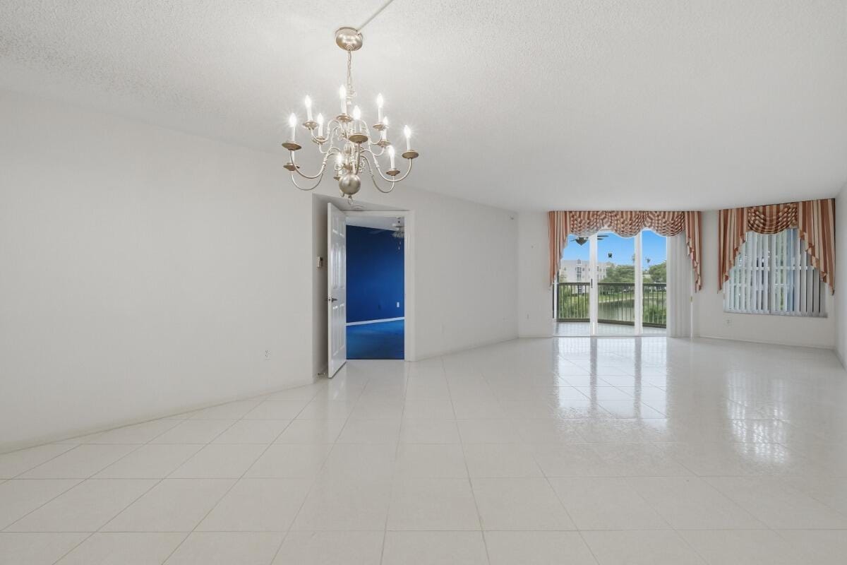 7649 E Granville Drive 301 — photo 4