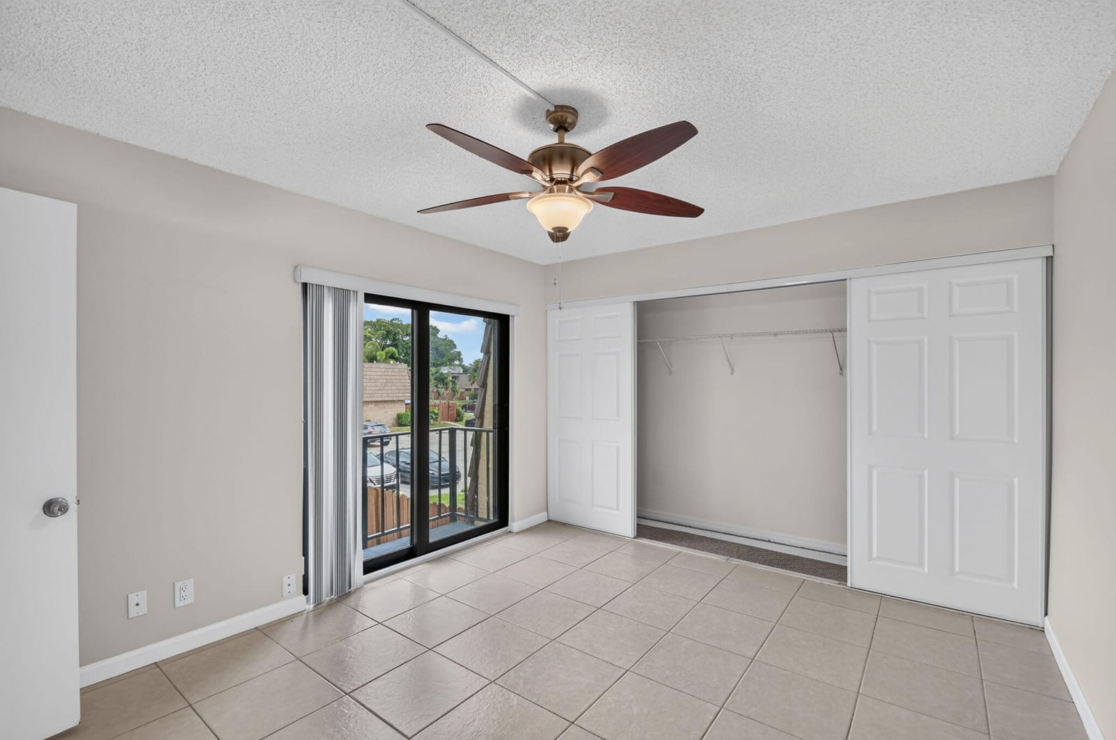 744 Springdale Circle, Palm Springs, FL 33461 photo 25