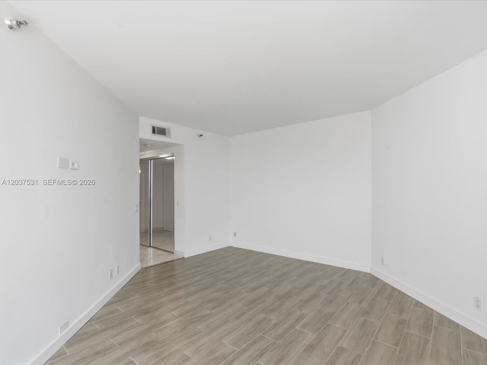 3610 Yacht Club Drive 702, Aventura, FL 33180 photo 23