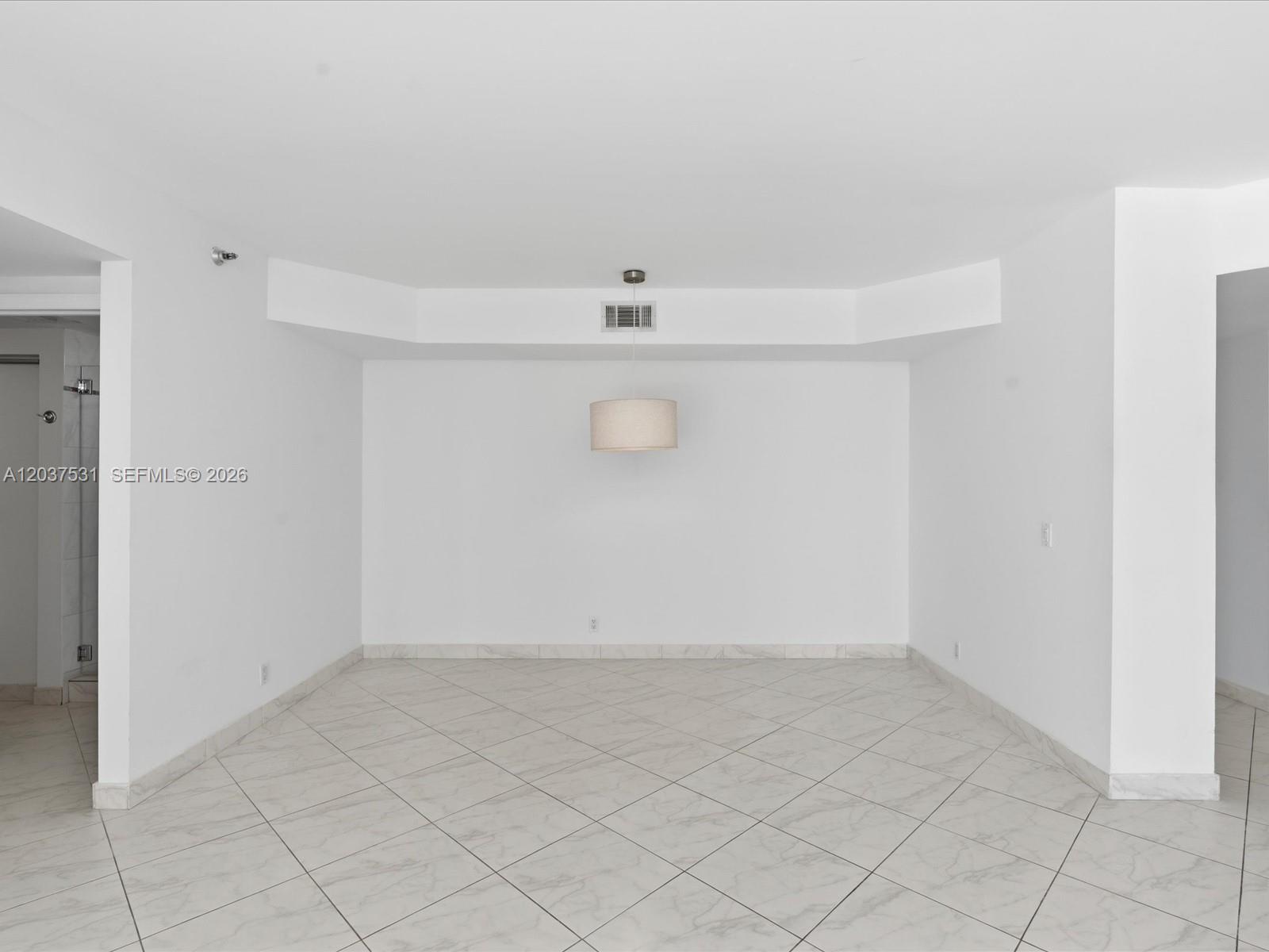 3610 Yacht Club Drive 702 — photo 7