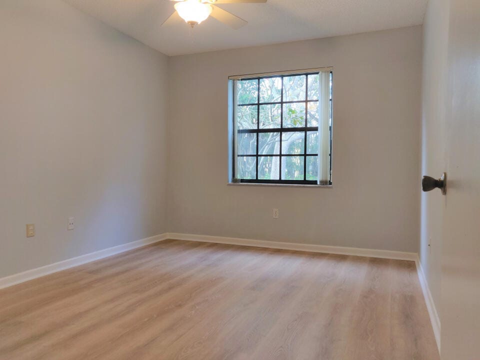 5139 Europa Drive H — photo 8