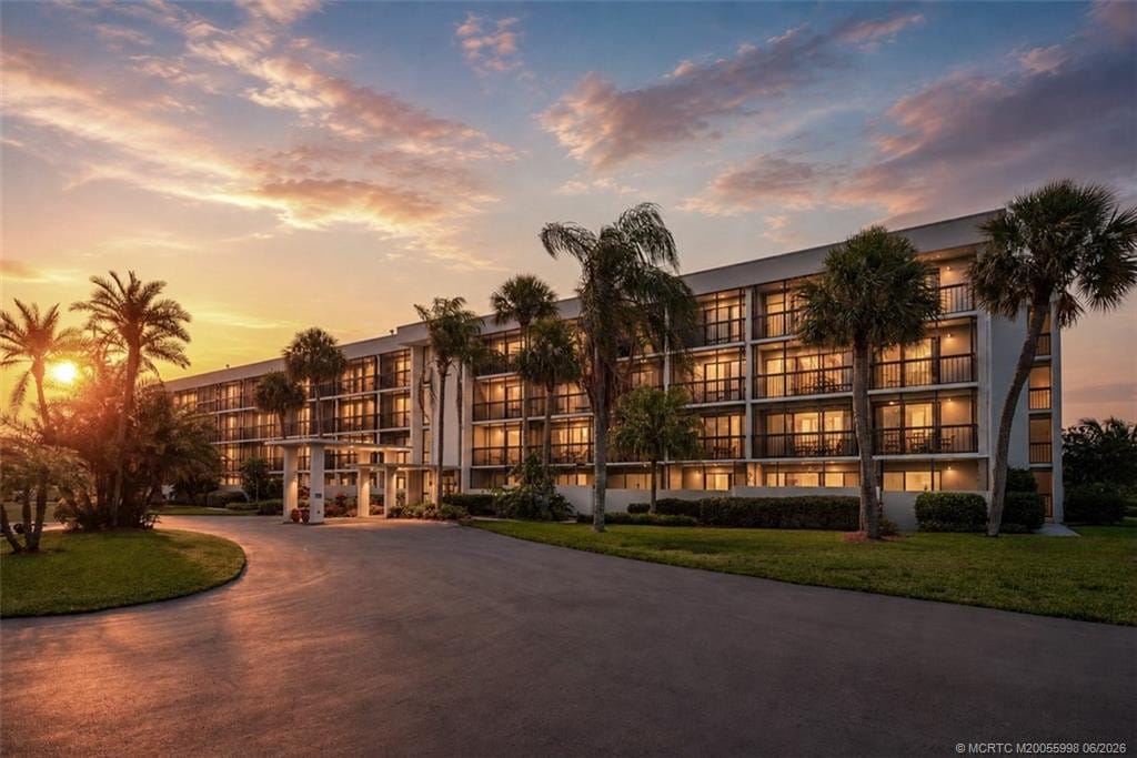 3792 NE Ocean Boulevard 111N, Jensen Beach, FL 34957 photo 2