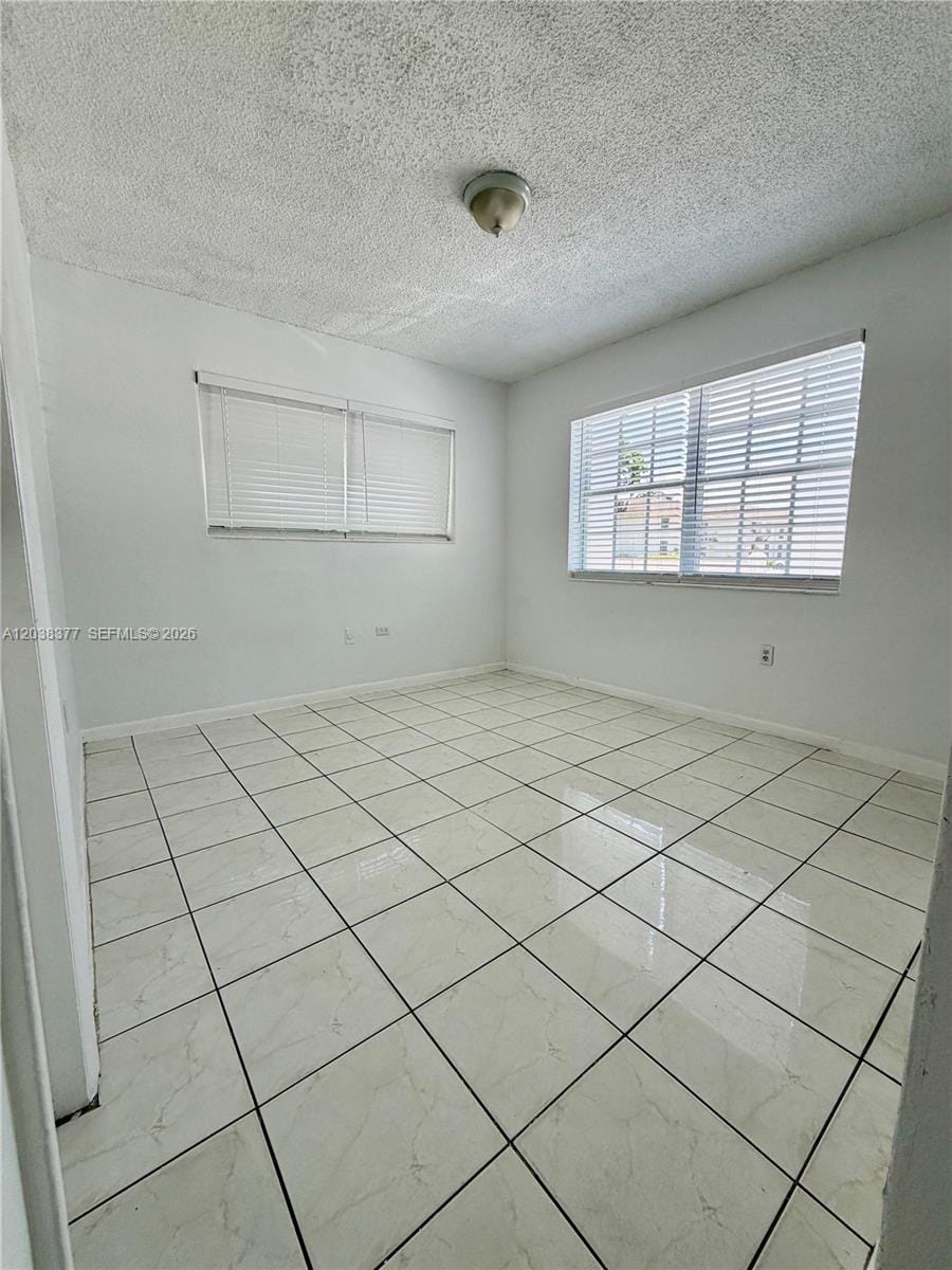 4340 NW 11th Street 4 — photo 5