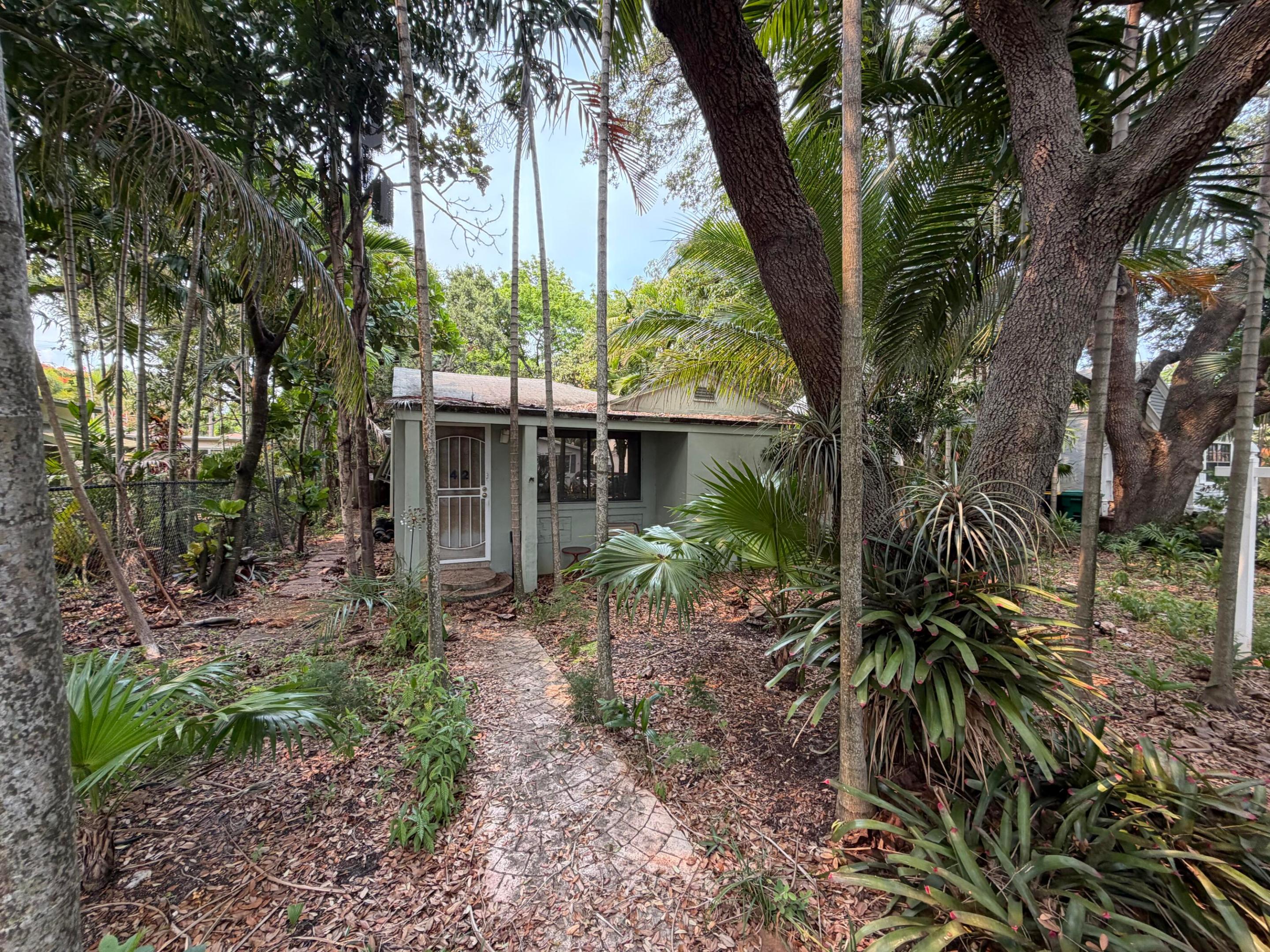42 SW 6th Street, Dania Beach, FL 33004, Dania Beach