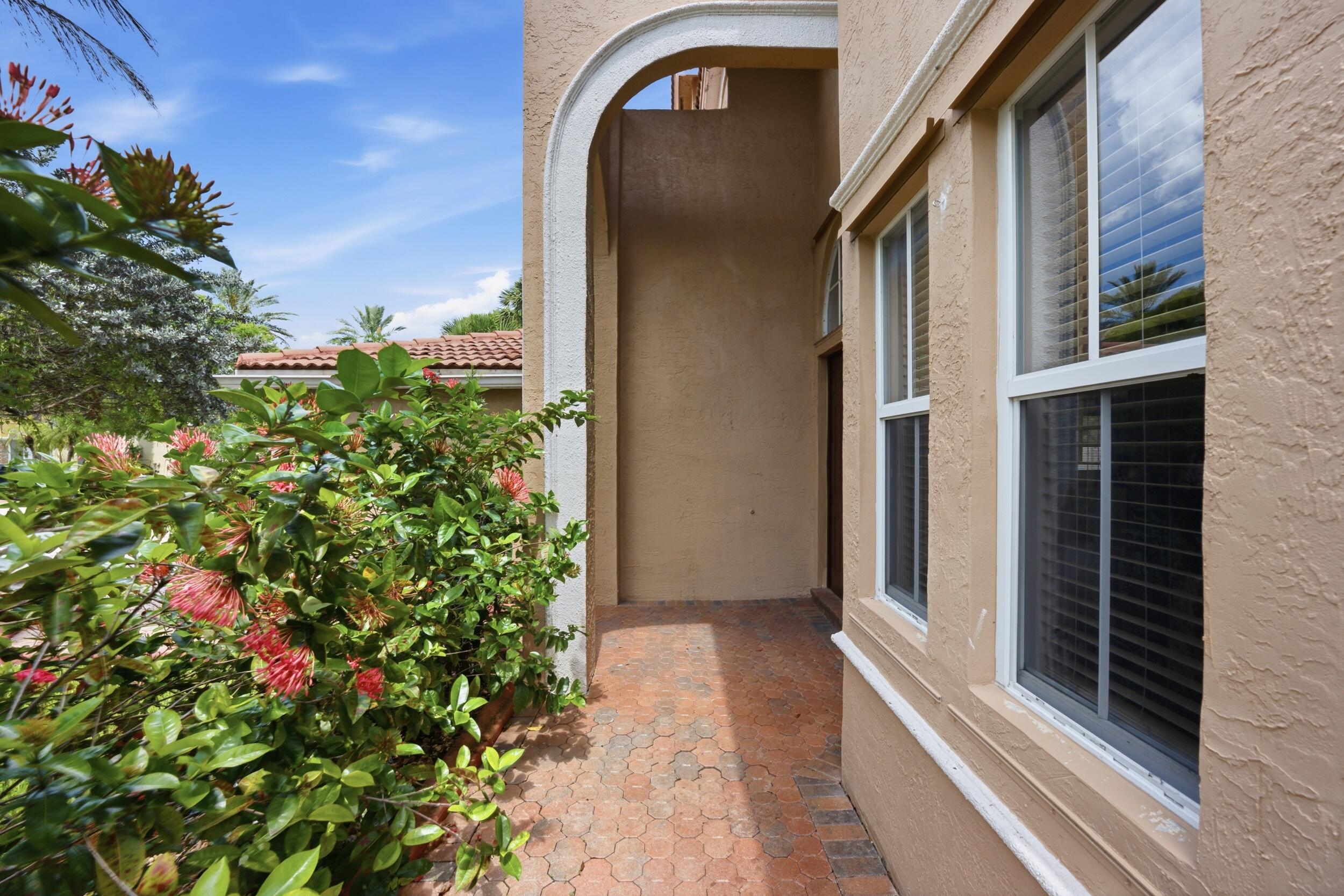 16918 SW 16th Street — photo 6