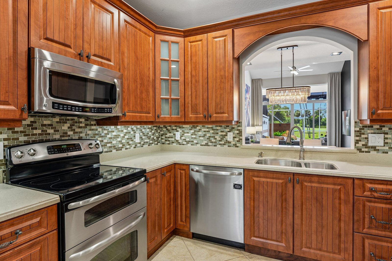 692 W Palm Aire Drive, Pompano Beach, FL 33069 photo 16