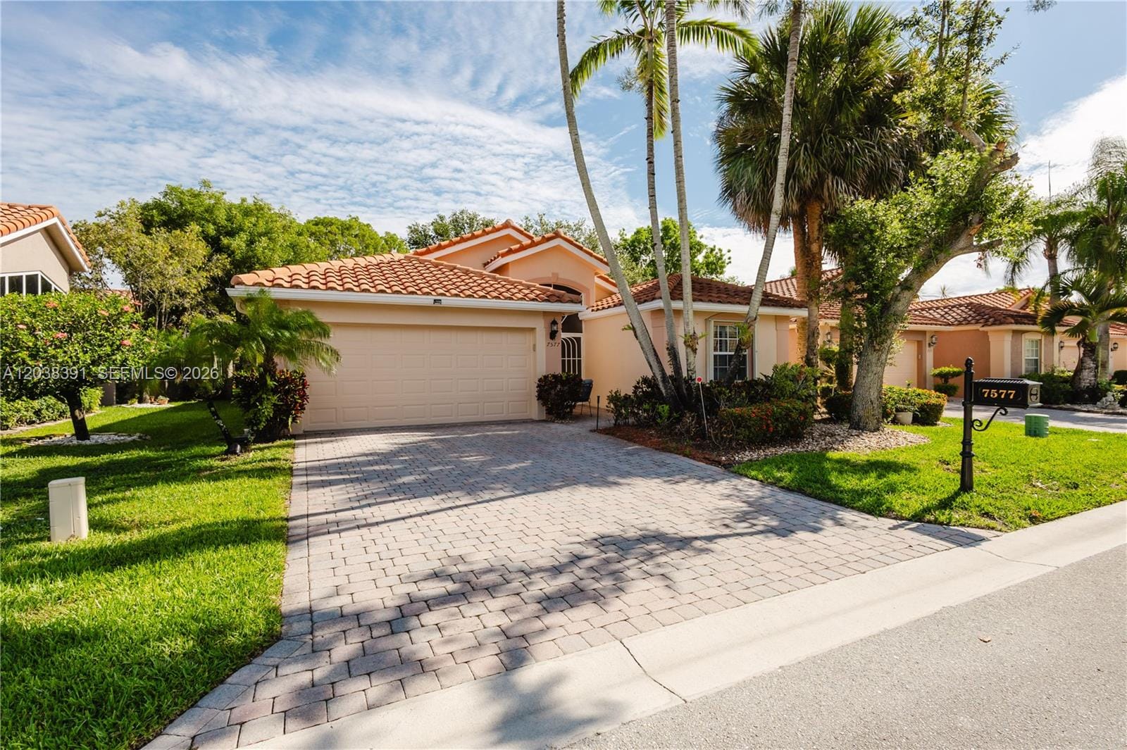 7577 Caprio Drive, Boynton Beach, FL 33472 photo 2