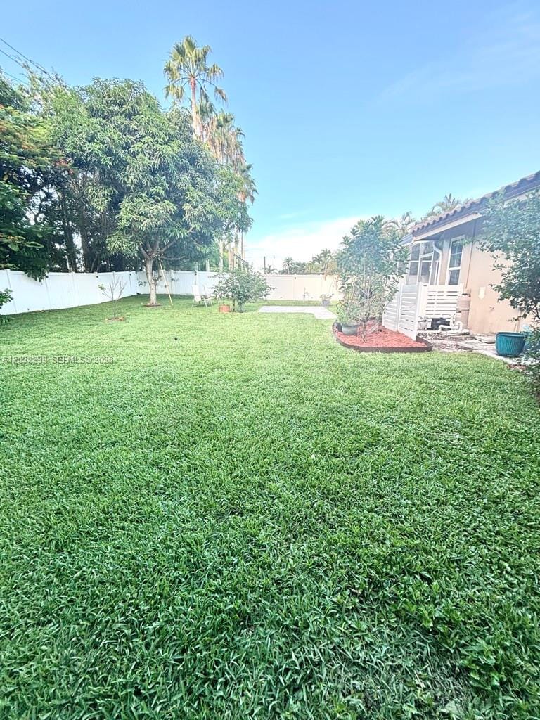 5555 Wind Drift Lane — photo 9